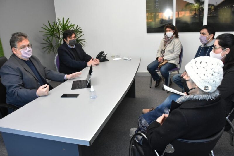 El intendente Francolini se reunió con los integrantes del Grupo Puente
