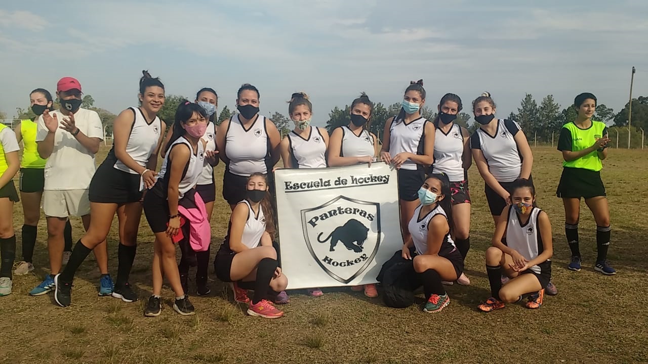 LIGA SOCIAL DE HOCKEY EN ACCIÓN