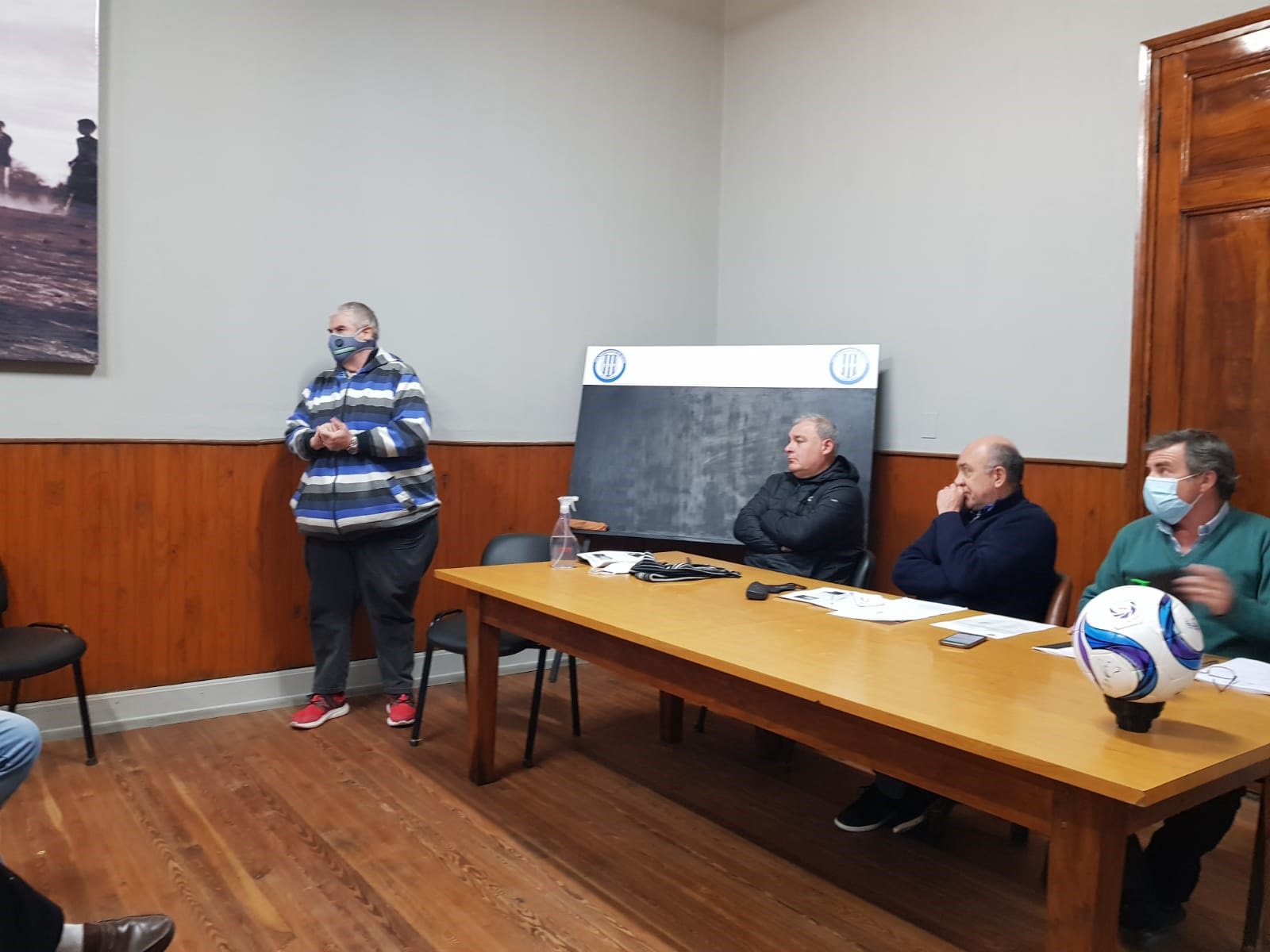 Otra reunión: Se viene el “Despertar” del fútbol