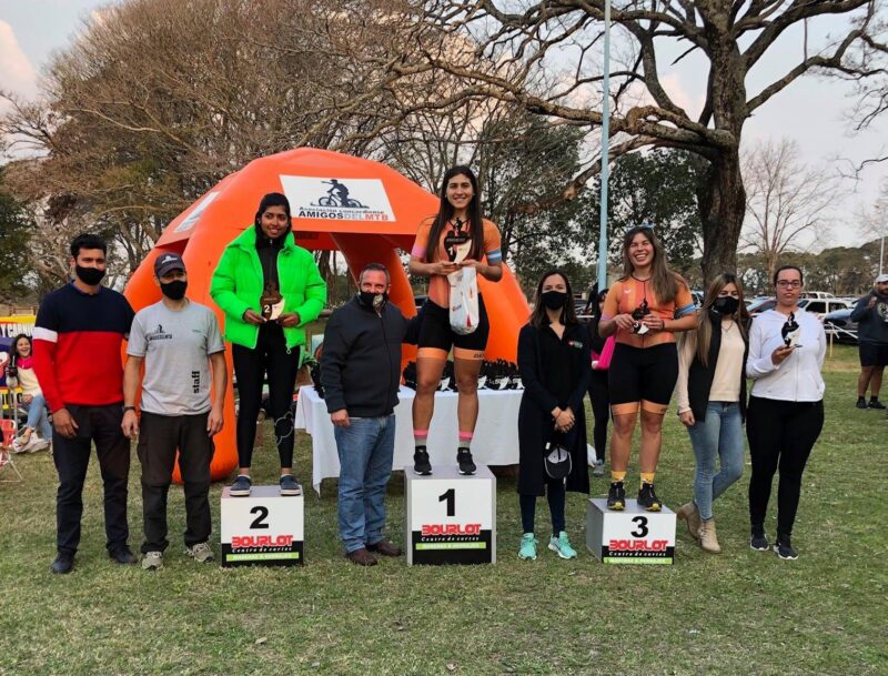 Amigos del MTB | JENNIFER DORSCH ESTÁ IMPARABLE