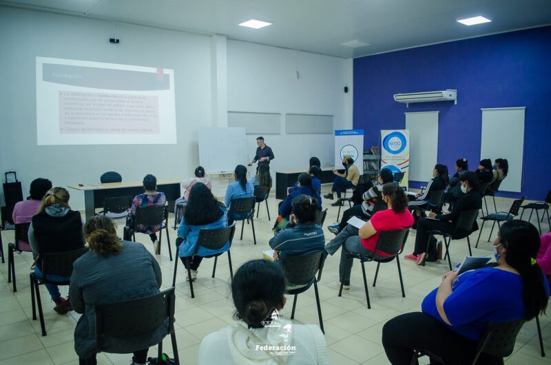En Federación comenzó el Programa “Mujeres Albañiles”