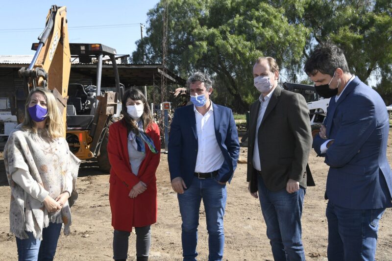 La provincia proyecta darle más valor agregado al sector foresto industrial para potenciar mano de obra y exportaciones