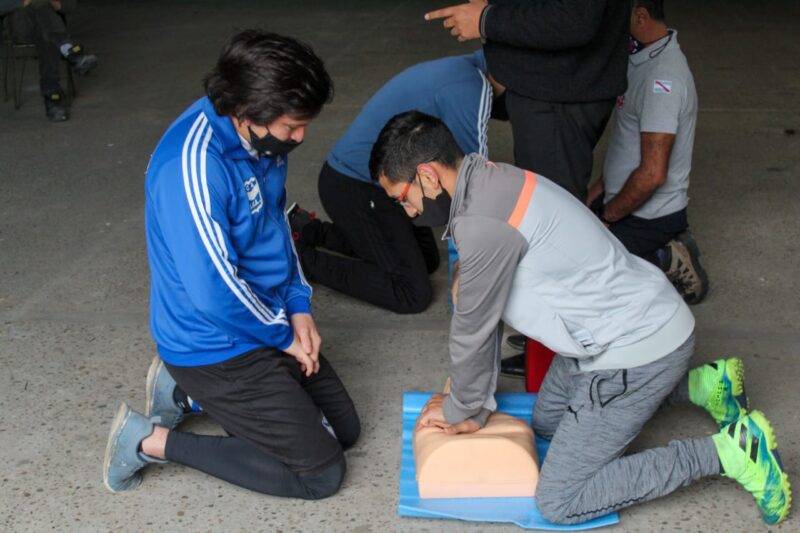 Las capacitaciones de RCP tuvieron su lugar en Benito Legerén