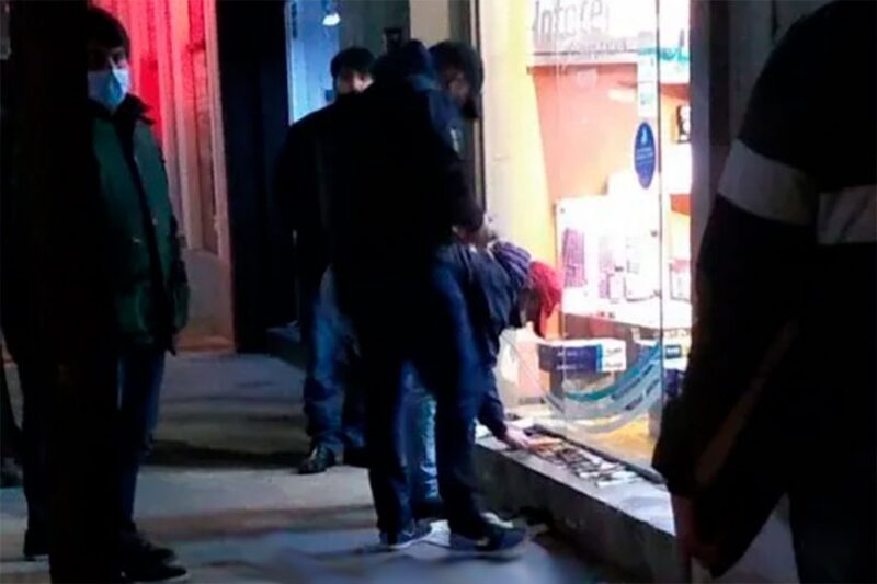 Gualeguaychú: Lo vieron en un ciber descargando pornografía infantil y lo denunciaron