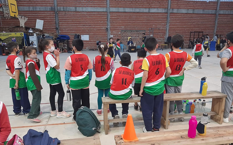 Programa Municipal de Promoción Deportiva: Encuentro de Básquet en el Centro Ex Alumnos Capuchinos