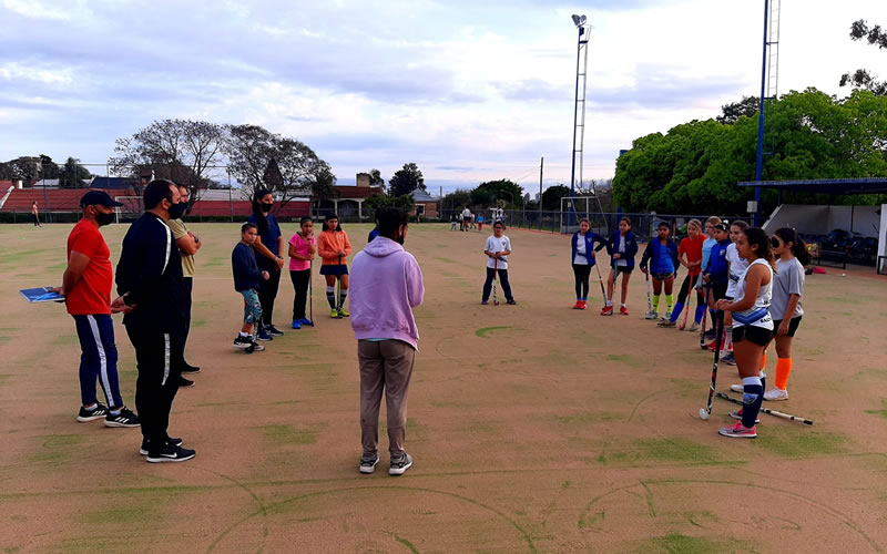 Profes del ISEEF acompañan “Big Data”