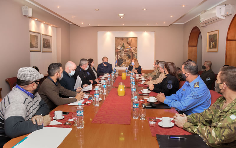 Habilitan una justificación especial para personas con COVID y aislados por contacto estrecho para las PASO