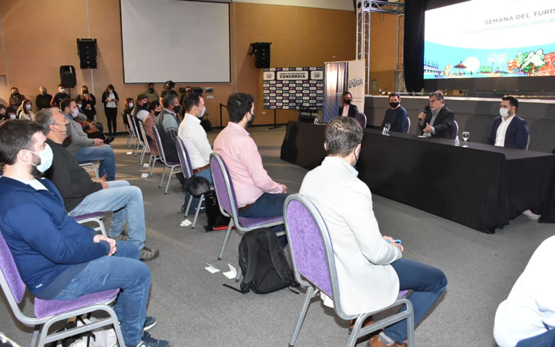 En el inicio de la Semana de Turismo, Francolini anunció la reapertura de las discotecas en Concordia
