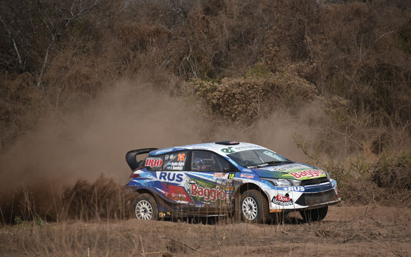 Rally en Catamarca: Nadia quinta y Toio al frente