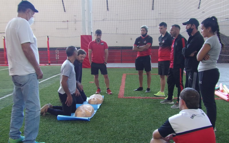 Capacitación sobre primeros auxilios en Olimpo