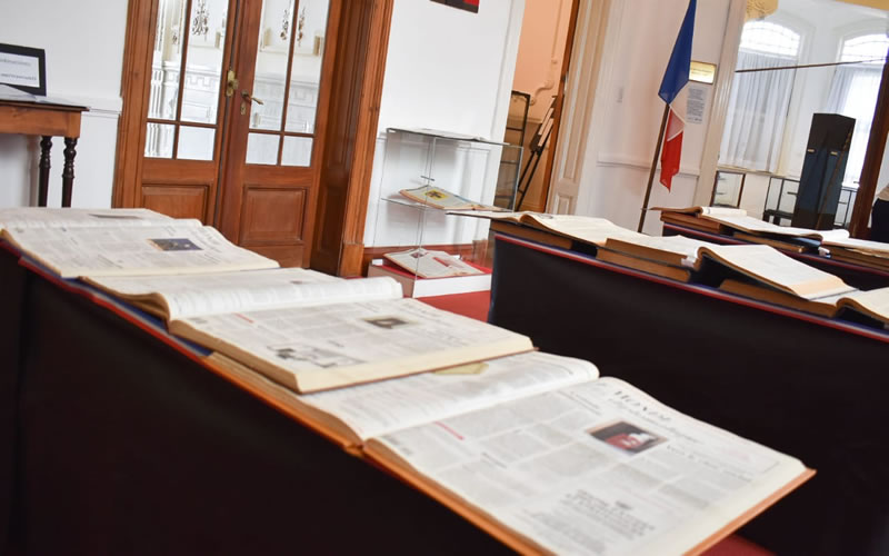 En el Museo Arruabarrena se exhibe una importante colección de Le Monde Diplomatique