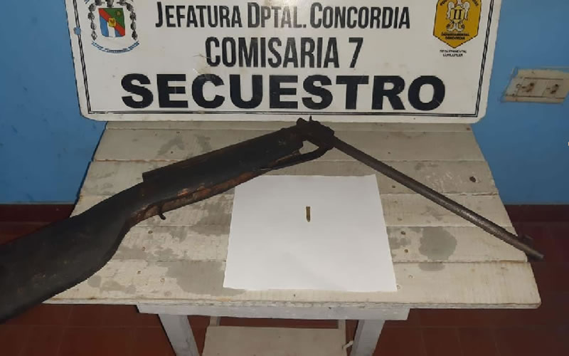 Secuestran un aire comprimido en allanamiento por amenazas