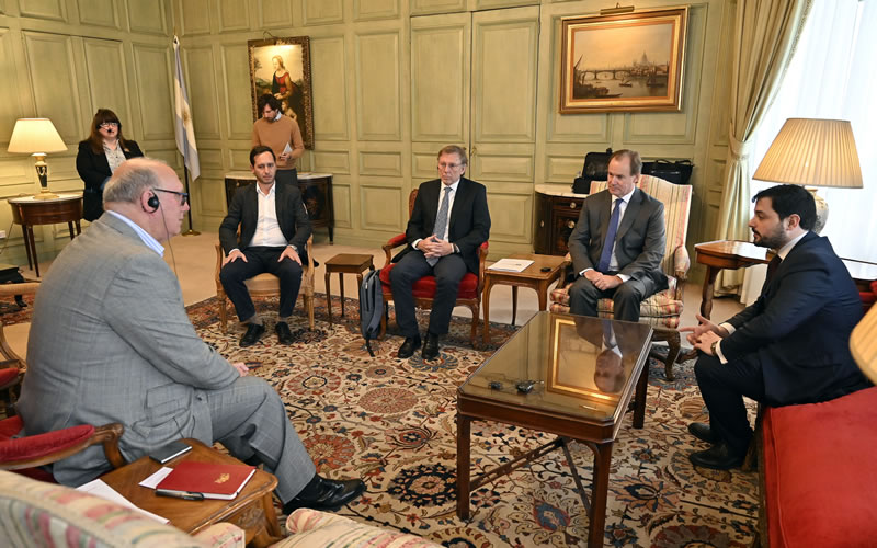 Bordet busca reducir los aranceles a los productos entrerrianos en el mercado inglés