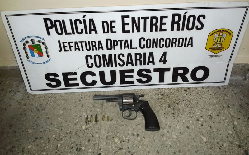 Armado con un revólver intentó darse a la fuga pero fue detenido