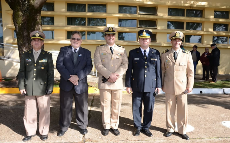 Prefectura conmemoró el 40° aniversario del combate aeronaval del guardacostas Río Iguazú