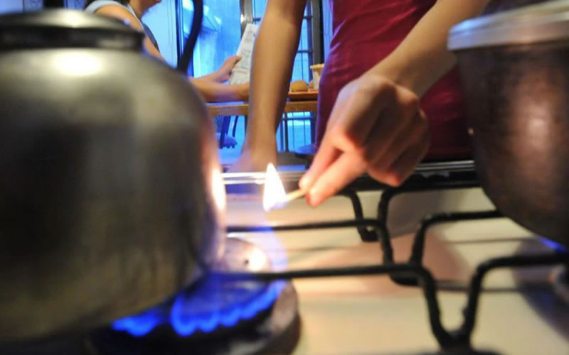 Esta semana comienzan las audiencias por los aumentos en las tarifas de luz y gas