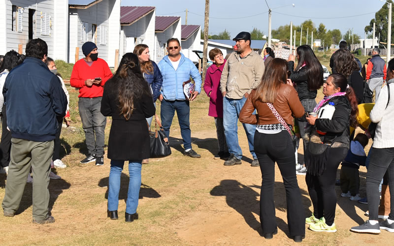 Continúa el programa de relocalización de familias que viven en zonas inundables de Concordia