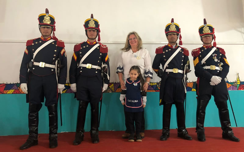 La Escuela Nº 74 J.J. Valle recibió la visita de cuatro Granaderos a Caballo oriundos de Concordia