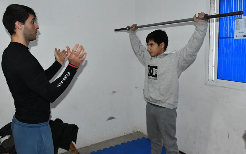 Abordaje de la Clínica Municipal del Deportista en el barrio Monseñor Rosch
