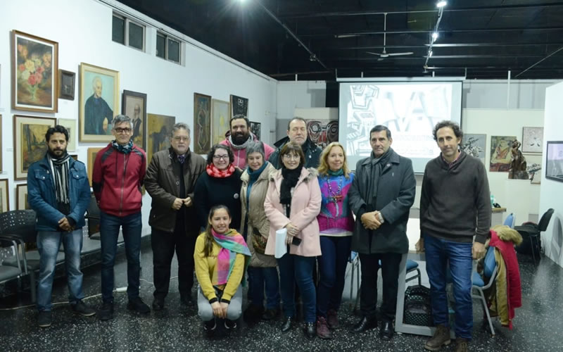 Salón del Bicentenario: Con la presencia de los jurados inició el proceso de selección de las obras en el MAV