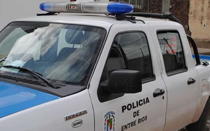 Intentó ingresar a una casa: Lo detuvieron mientras estaba en el techo