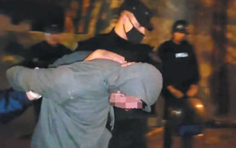 Policía Federal realizo un allanamiento por narcomenudeo en el barrio Martín Fierro