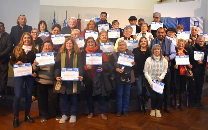 Buen trato de los adultos mayores: Concientizar para cambiar las conductas