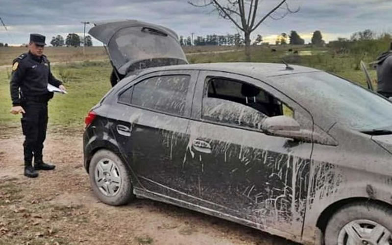 Trasladaban carne bovina en bolsas negras dentro del auto