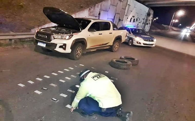 Llevaba casi 40 iPhones de contrabando y eludió un control en ruta 14 pero lo atraparon en el ingreso a Concordia