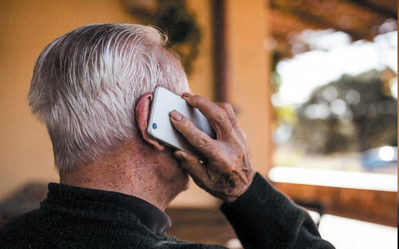 Gualeguay: Entregó una gran cantidad de dólares a un falso empleado del Banco Nación que pasó por su casa