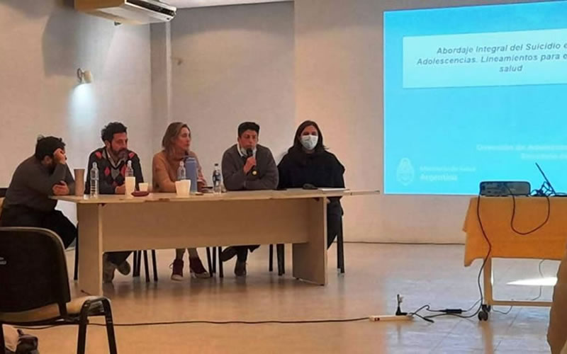 En el Masvernat capacitaron sobre abordaje del suicidio y autolesiones en adolescentes y jóvenes
