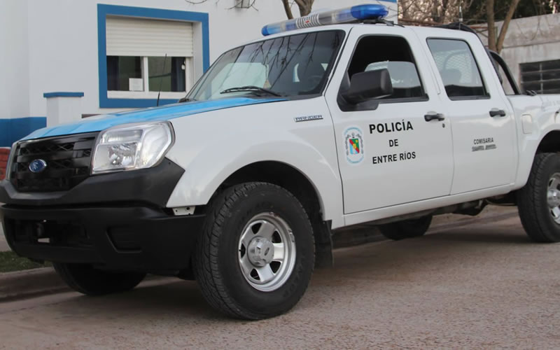 Los identificaron en la calle por una actitud sospechosa y secuestraron carne de ciervo en un bolso