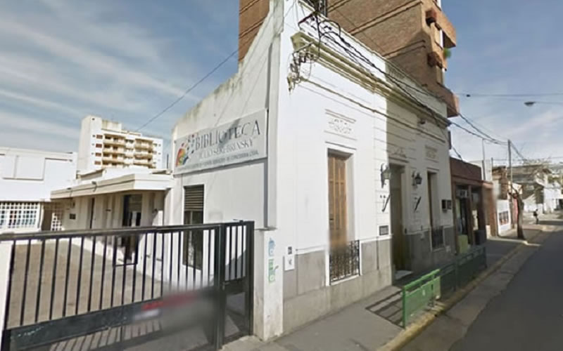 Segmentación tarifaria: En la Biblioteca Serebrinsky ponen a disposición computadoras para completar el formulario