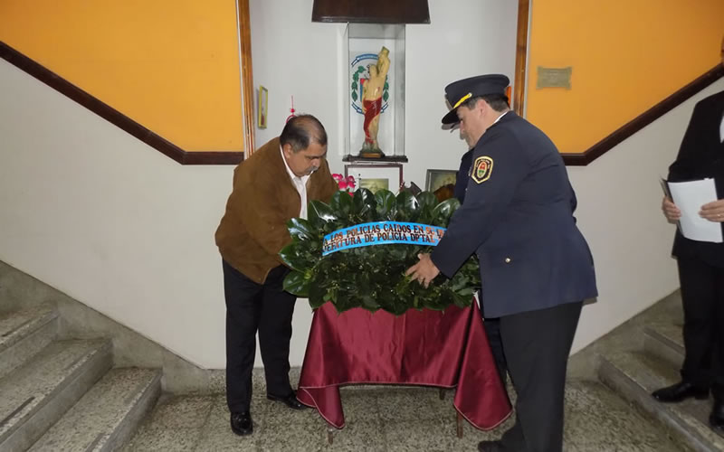 La Jefatura de Policía de Concordia rindió homenaje a los policías caídos en cumplimiento del deber