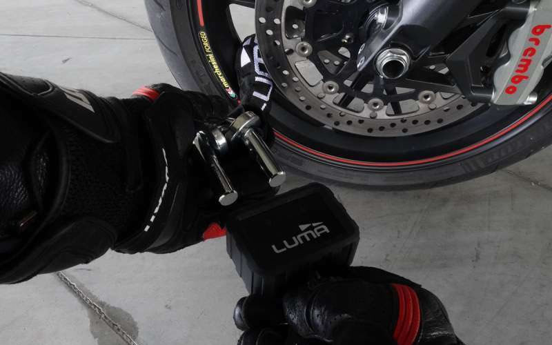 Menor de 15 años fue detenido intentando robar una moto