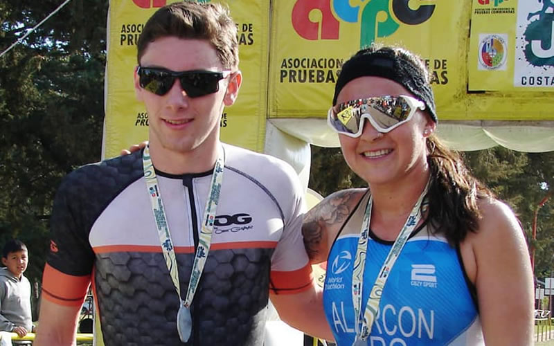 Pelichero y Yamila Alarcón se quedaron con la 4ta fecha del Duatlón Jeep que se disputó en Federal