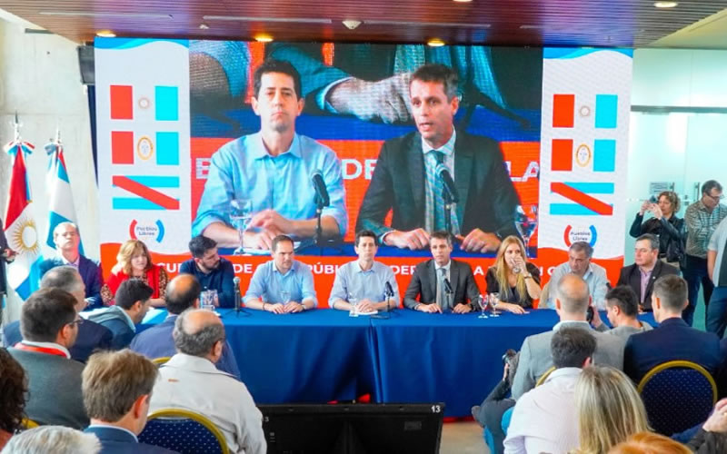 Federalismo: Wado de Pedro y Cresto encabezaron el encuentro de obra pública en la región centro