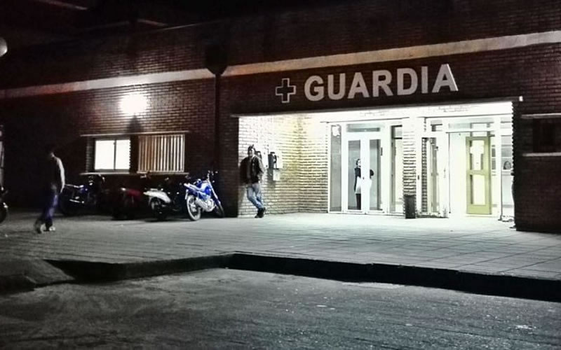 Una mujer fue apuñalada por su pareja