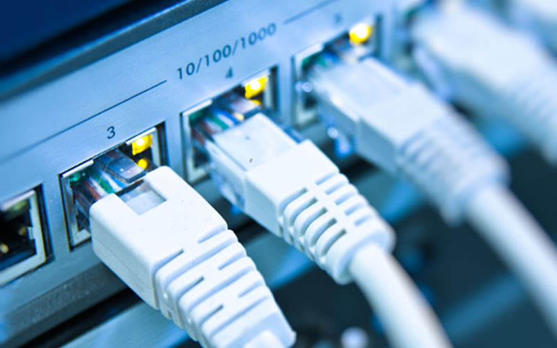 Lunes 26/9 no habrá atención comercial en el Servicio de Internet