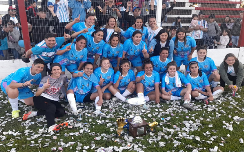 Las «Pekes» del Constitución Campeonas Femeninas de la Liga
