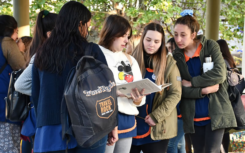 Entre libros y propuestas literarias Concordia celebró la 20° Maratón Nacional de Lectura