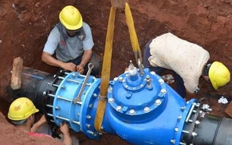 EDOS: Empalme de nuevas cañerías a las redes de agua en el barrio Cipo