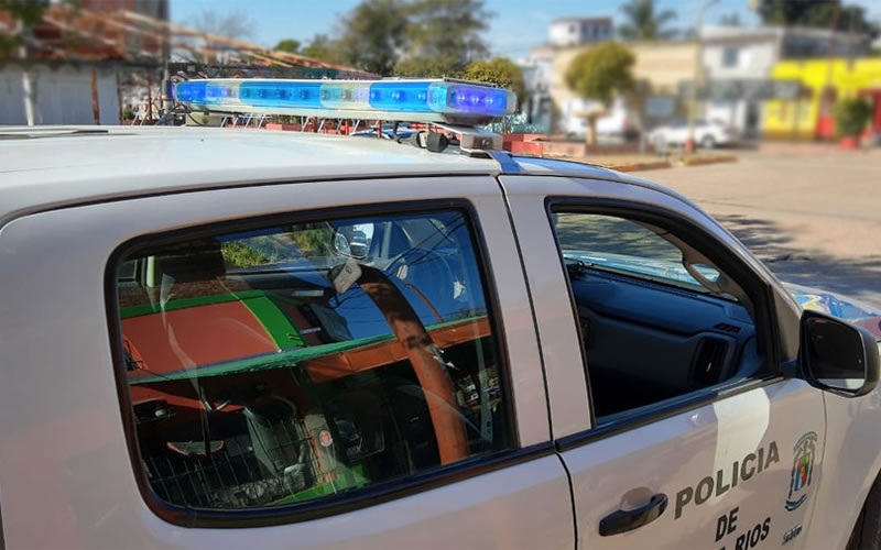 Secuestran un arma de fuego y detienen a una persona en allanamiento por robo