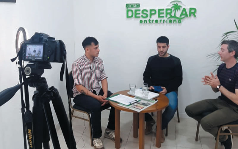 Militantes del Partido Libertario Concordiense: «La grieta es un mecanismo para seguir viviendo de la política y el esfuerzo es nuestro, porque la política vive de los impuestos»