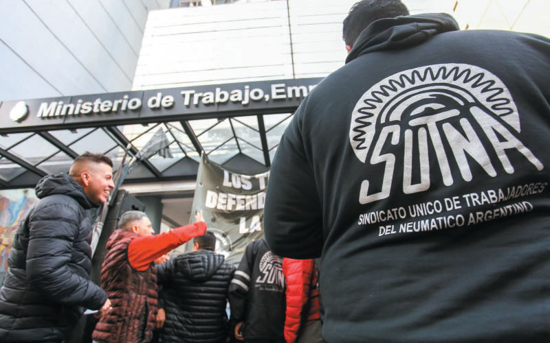 Neumáticos: El gremio y las empresas llegaron a un acuerdo tras intensas negociaciones