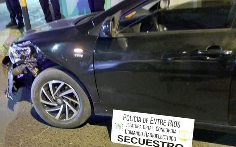 Conducía en estado de ebriedad y la policía lo detuvo