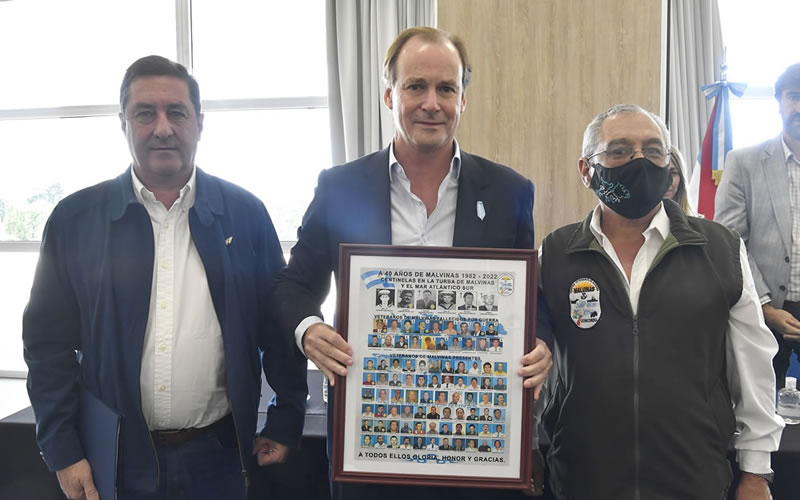 40 x Malvinas: Entrevista al Gobernador Gustavo Bordet