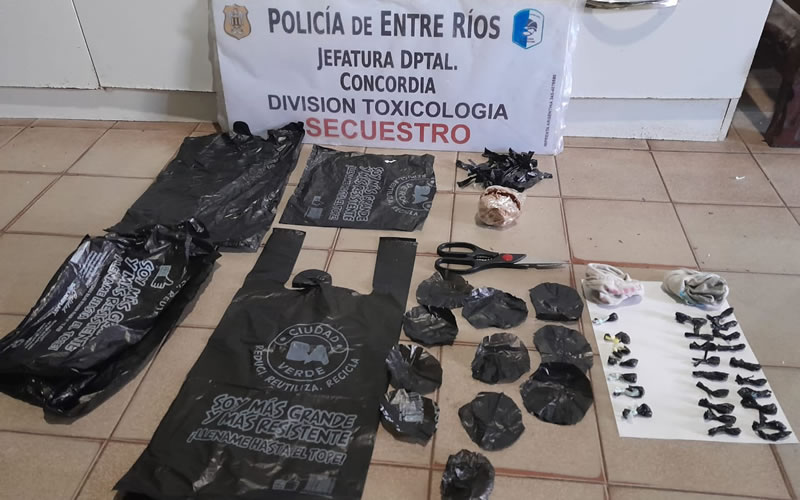 Detienen a dos personas en allanamientos por droga