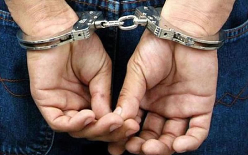 Violó la prohibición de acercamiento y fue detenido
