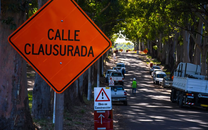El avance de obras en el aeropuerto determinará restricciones en la circulación vehicular y el cierre parcial del Parque Liquidambar
